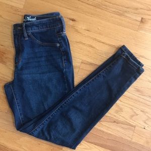 Skinny jeans
